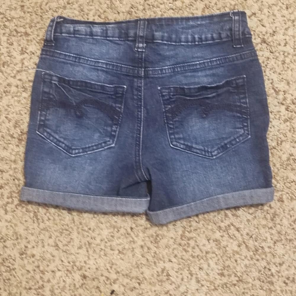 Designer Justice Jean Shorts Size 12 Slim Size US 26 / EU 42 - 1 Thumbnail