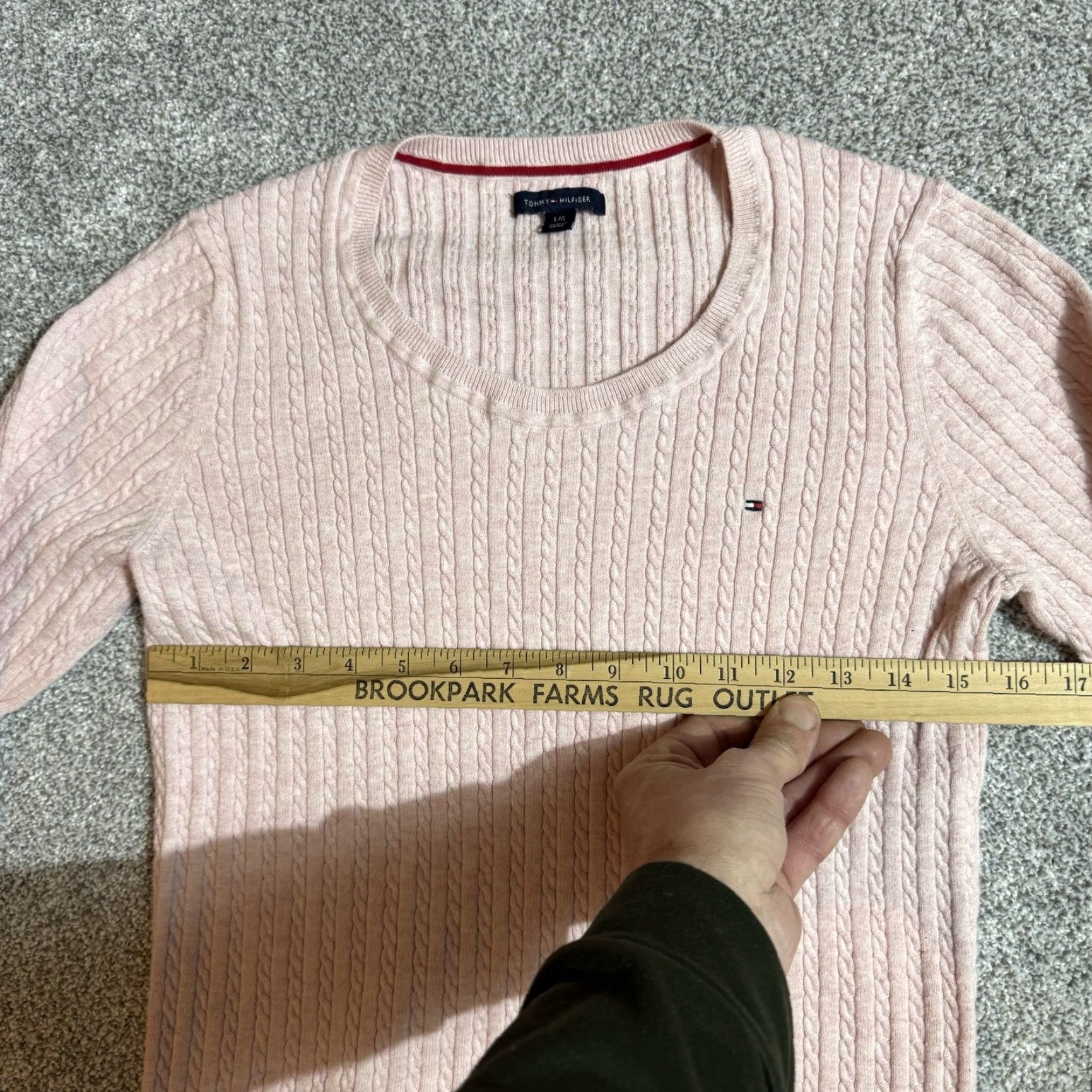 Tommy Hilfiger Tommy Hilfiger Sweater Women Large Cable-Knit Preppy Academia Chic Classic Pink 100% Cotton Pullover Regular Knit Lightweight Logo Embroidered Size L / US 10 / IT 46 - 3 Thumbnail
