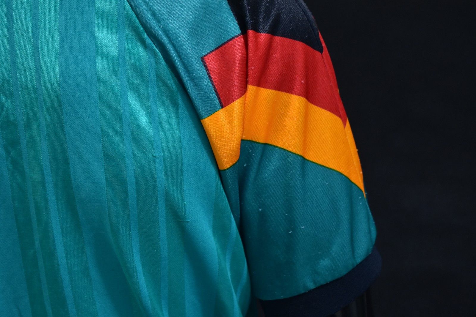 Adidas 1992-94 adidas Germany Away Shirt (SIZE M adults) Size US M / EU 48-50 / 2 - 4 Thumbnail