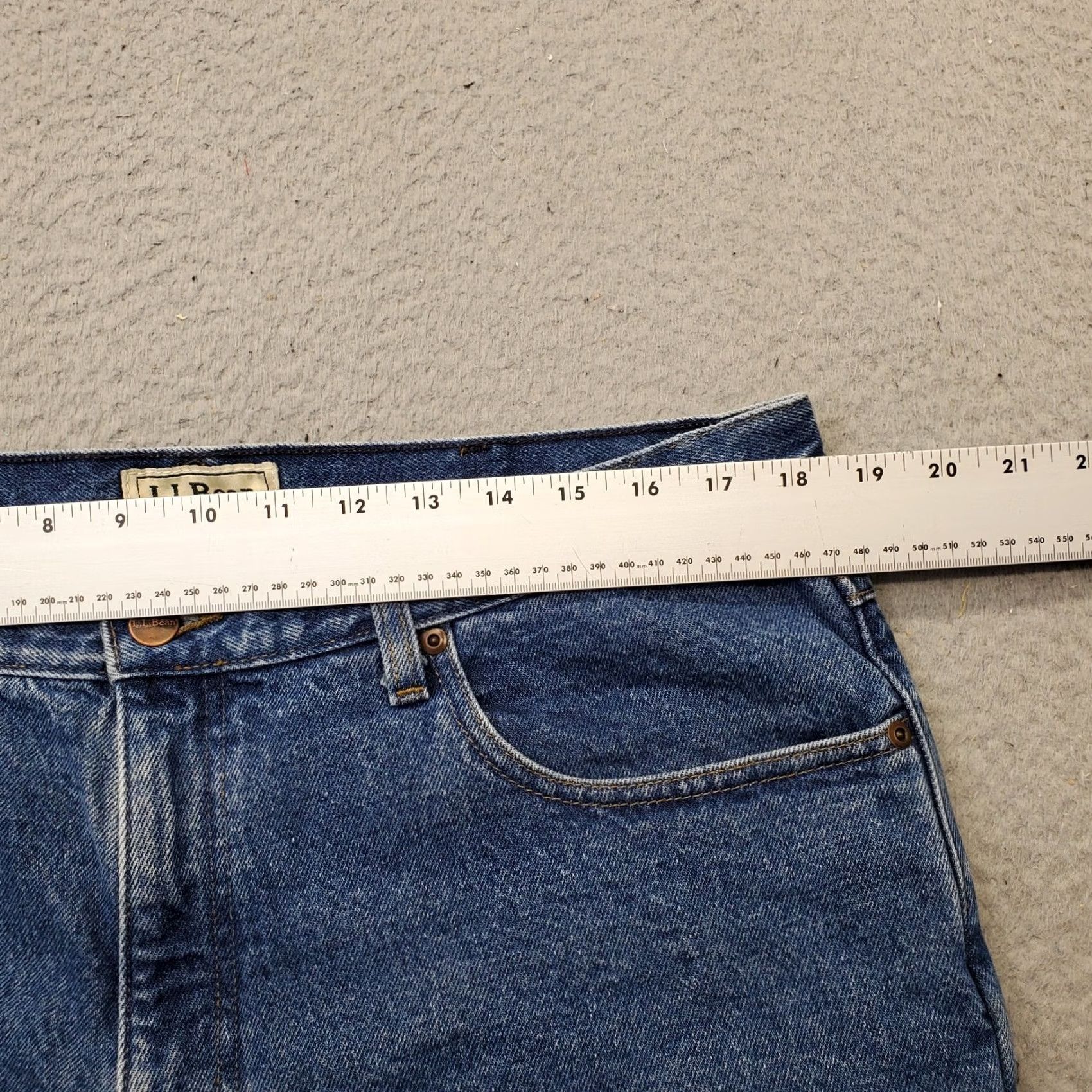 Vintage L.L. Bean Jeans Mens 38x30 Blue Denim Flannel Lined Classic Fit Straight Leg Jeans Mens Size 38 Blue Denim 5-Pocket Design Size US 38 / EU 54 - 6 Thumbnail