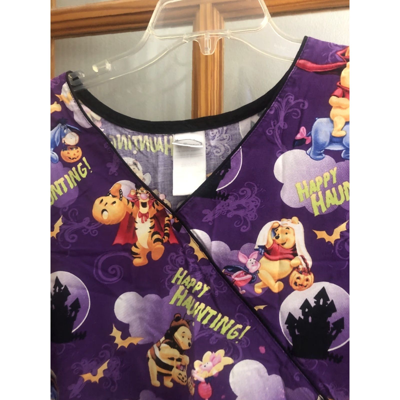 Disney Disney Scrub Top Womens 2X Winnie Pooh Bear Halloween Print Short Sleeve Pockets Size XXL / US 16-18 / IT 52-54 - 3 Thumbnail