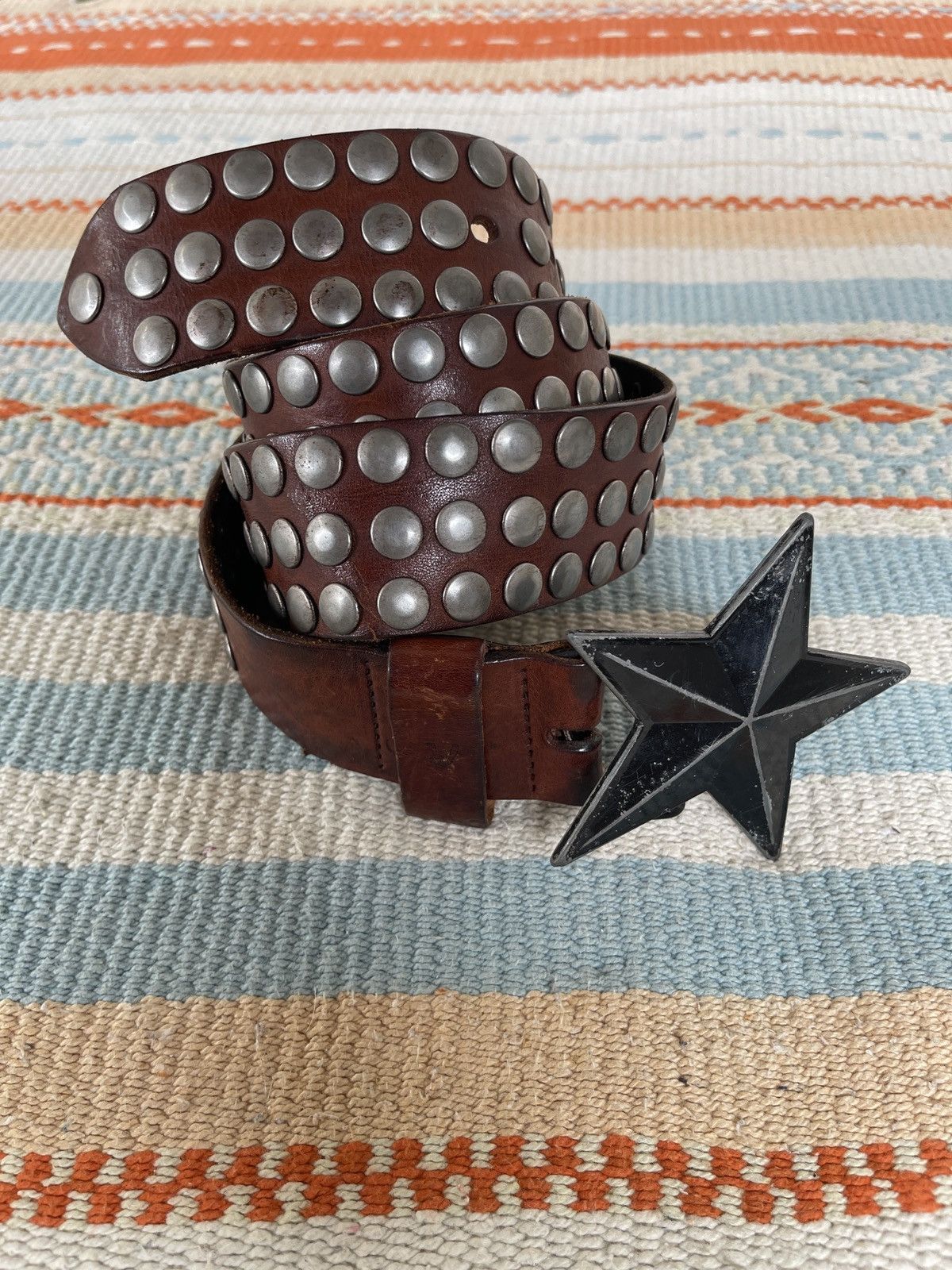 Hollywood Trading Company Vtg Belt🔥HOLLYWOOD TRADING COMPANY🔥Studded Start Buckle Size 34 - 20 Thumbnail