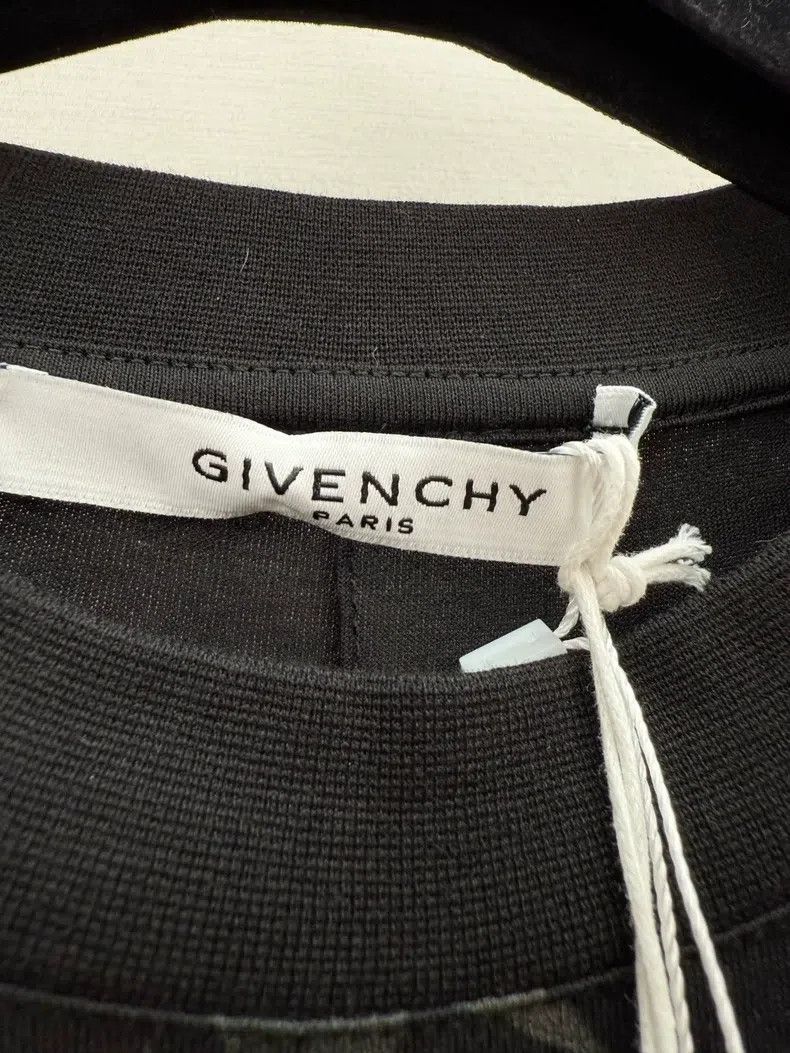 Givenchy Givenchy Short Sleeve Size US S / EU 44-46 / 1 - 2 Thumbnail