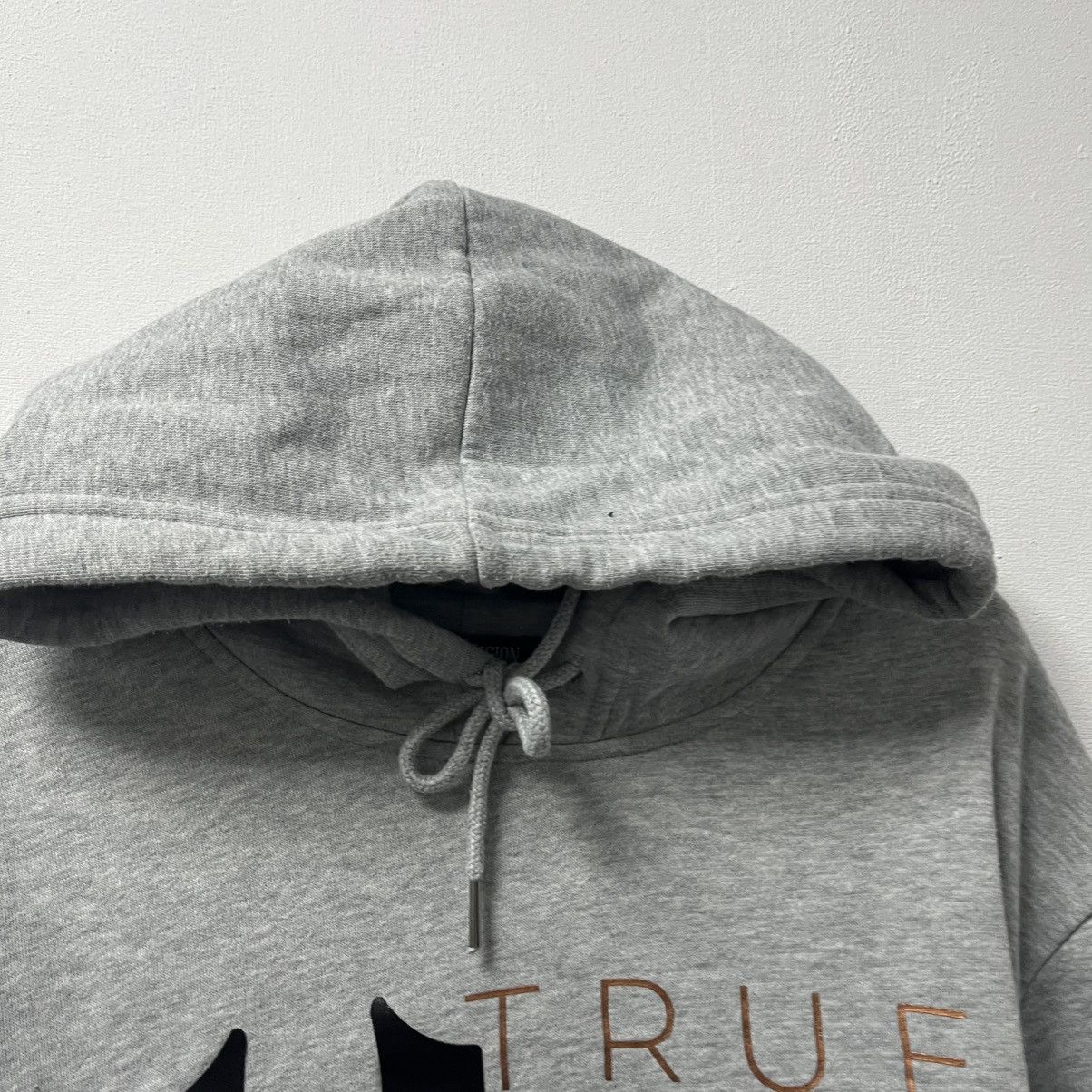 True Religion True Religion Hoodie Big Logo Y2K Size L Size US L / EU 52-54 / 3 - 4 Thumbnail