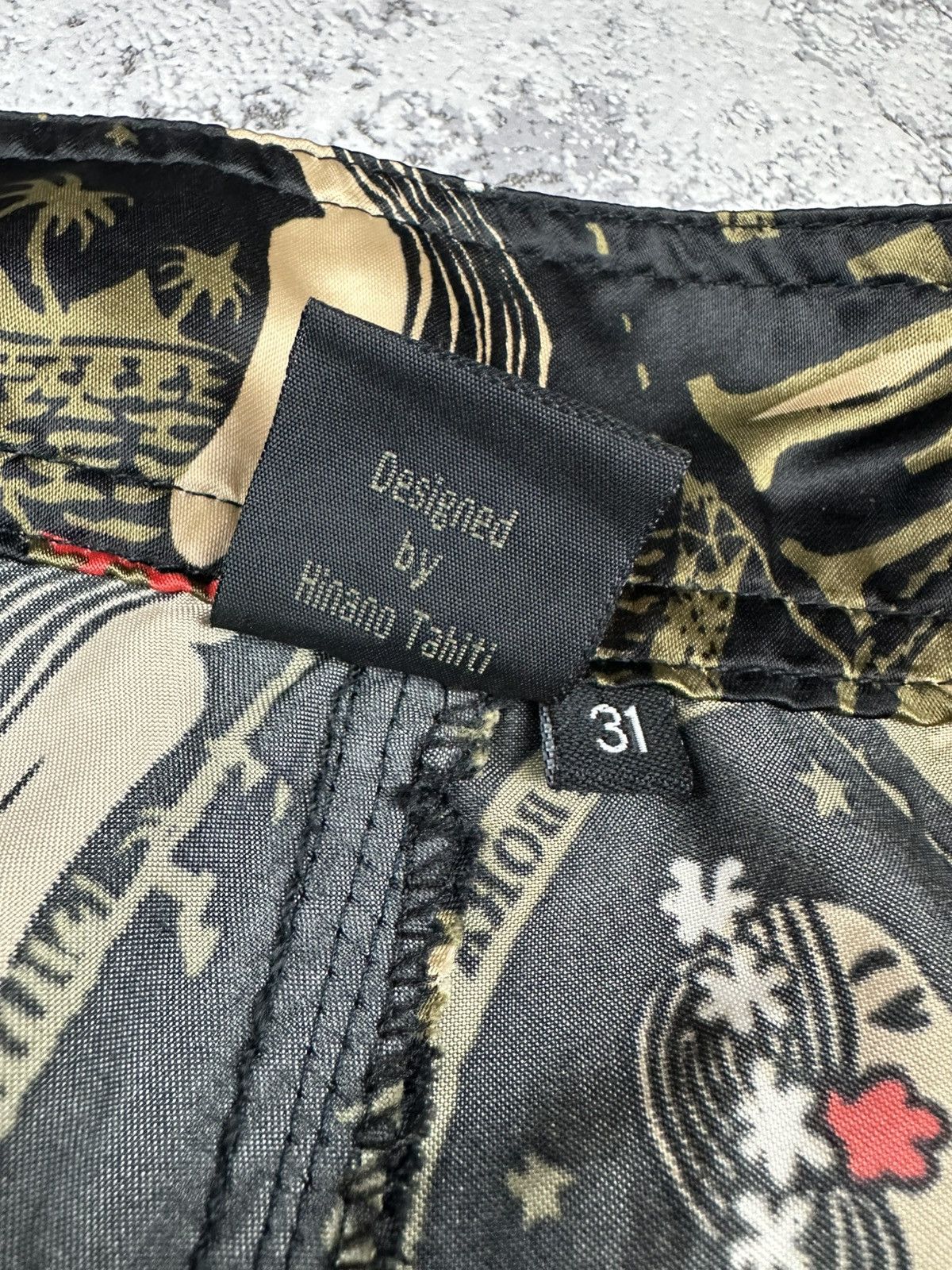 Designer Vintage Hinano Tahiti Polynesian Surf Shorts Island Graphic Size US 31 - 4 Thumbnail