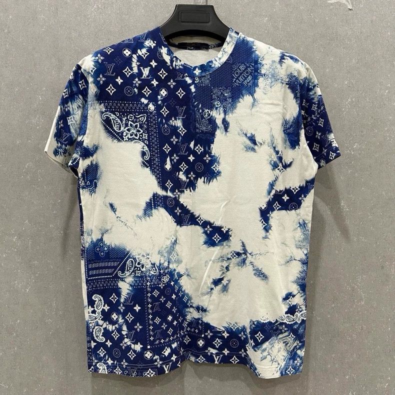 Louis Vuitton Louis Vuitton Tie-dyed short sleeves with cashew flower sh Size US S / EU 44-46 / 1 - 1 Thumbnail