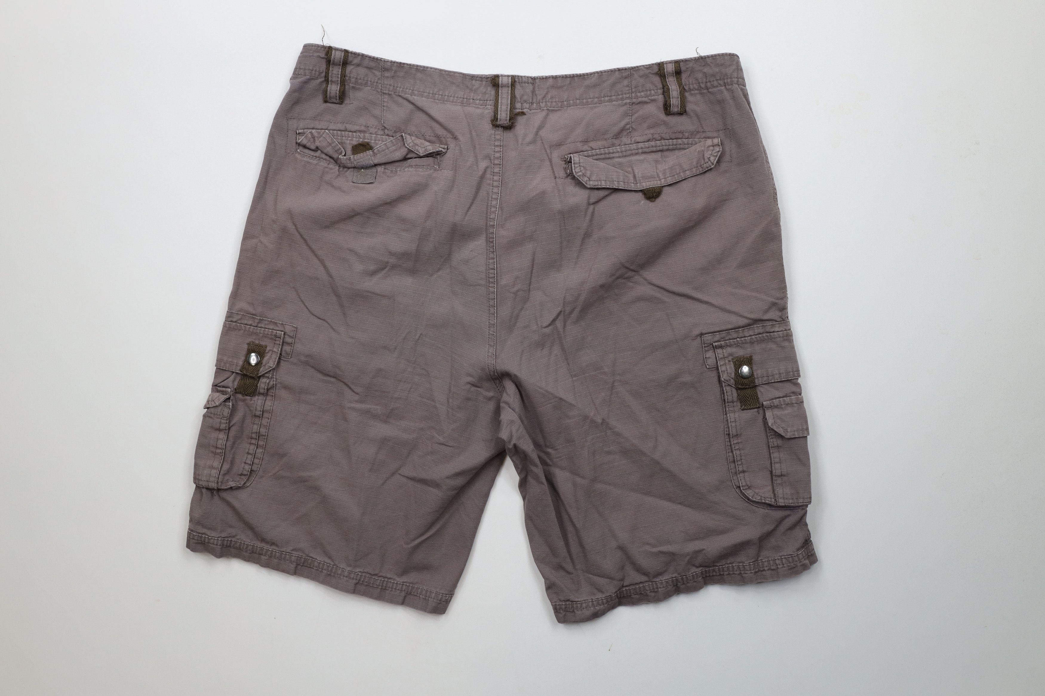 Vintage Vintage Y2K Streetwear Faded Ripstop Baggy Cargo Shorts Gray Size US 38 / EU 54 - 9 Thumbnail