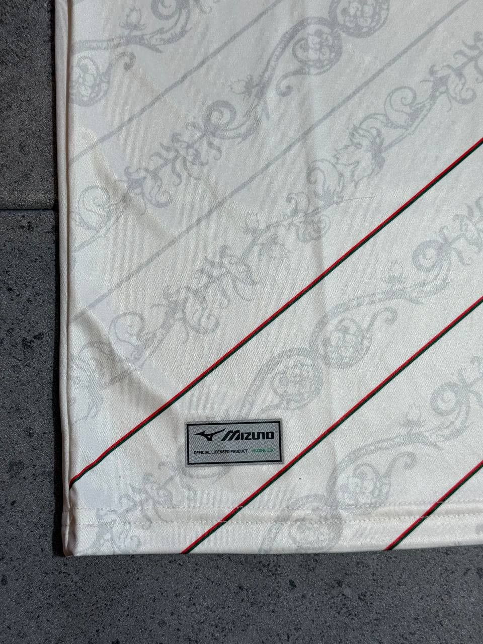 Mizuno Mizuno Augsburg season 24/25 soccer away jersey home bundes Size US M / EU 48-50 / 2 - 8 Thumbnail