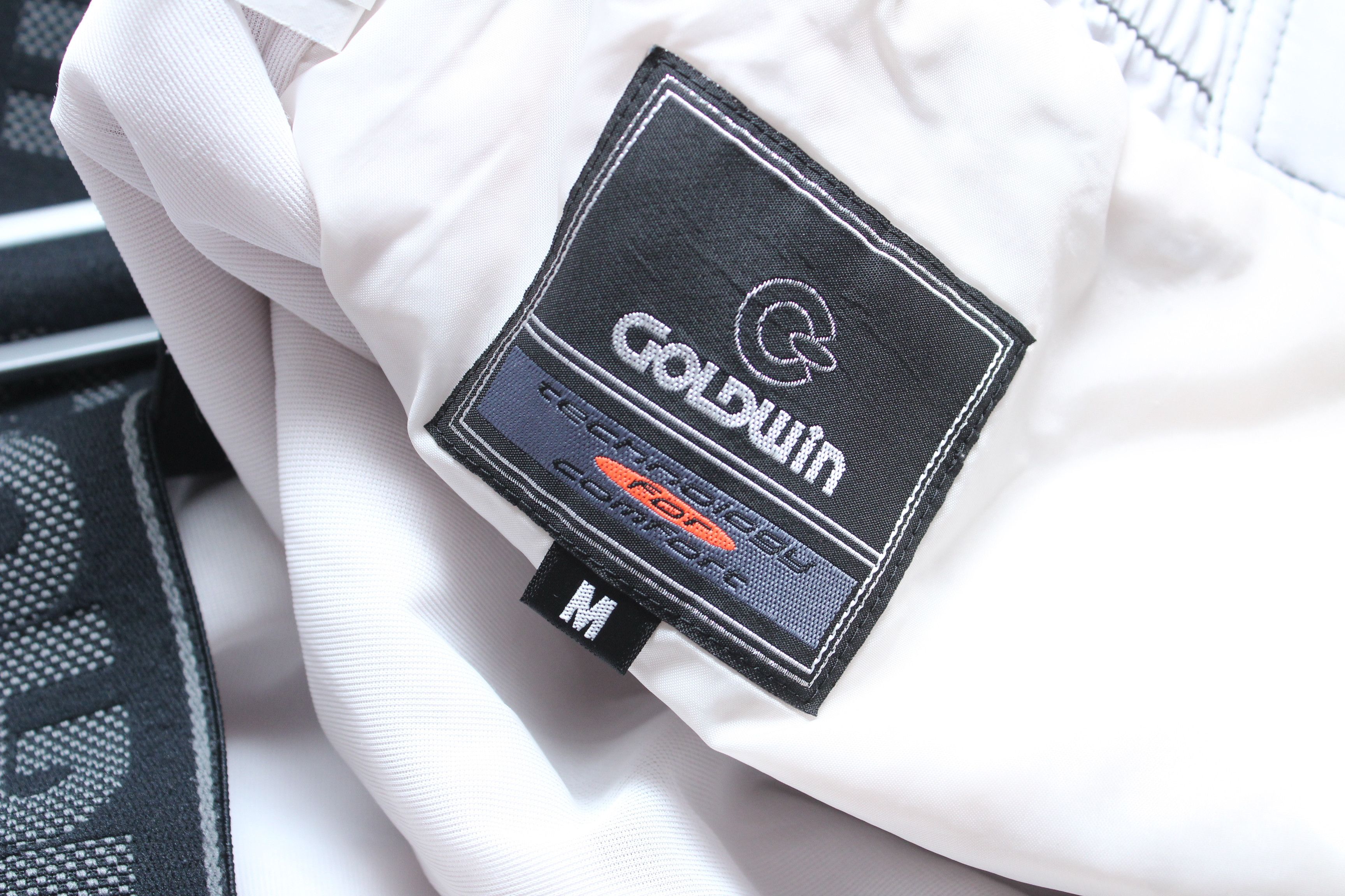 Goldwin Goldwin Ski Pants Womens Size M Outdoor Streetwear Hype Size 32" / US 10 / IT 46 - 13 Thumbnail