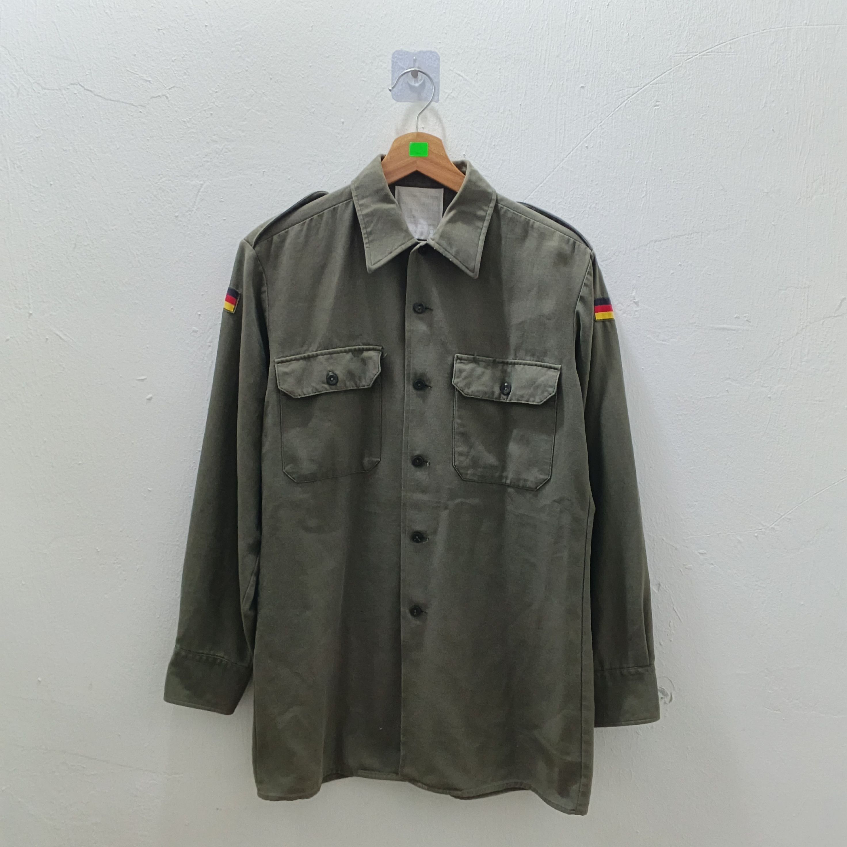 Vintage Vintage 80's Germany Army Issue OG Moleskin Jacket Size US M / EU 48-50 / 2 - 1 Thumbnail