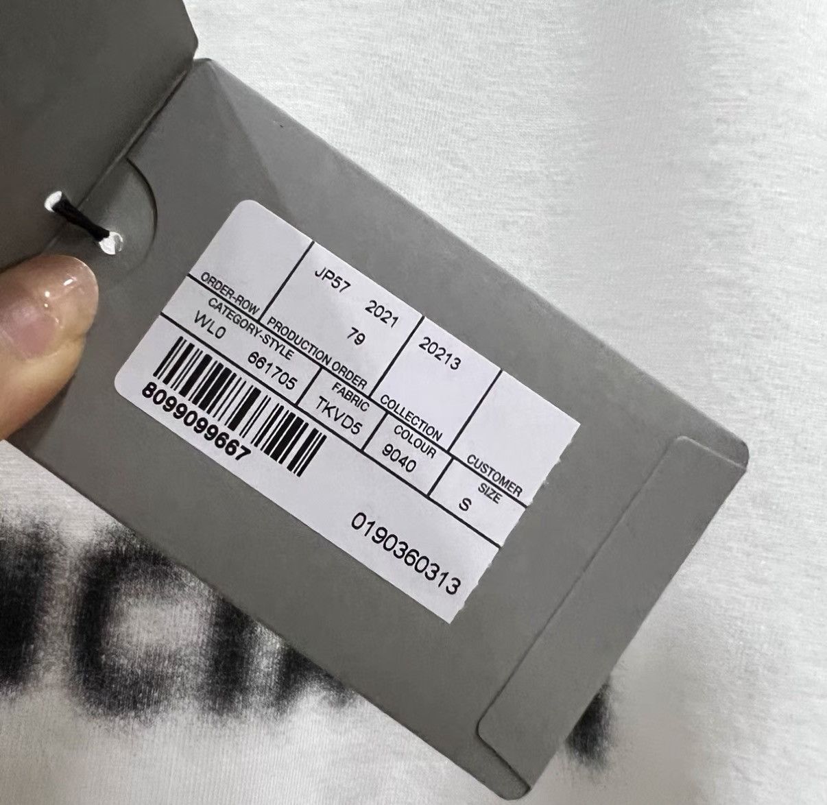 Balenciaga Balenciaga White Blurred Logo Short Sleeve Tee J41 Size US S / EU 44-46 / 1 - 4 Thumbnail