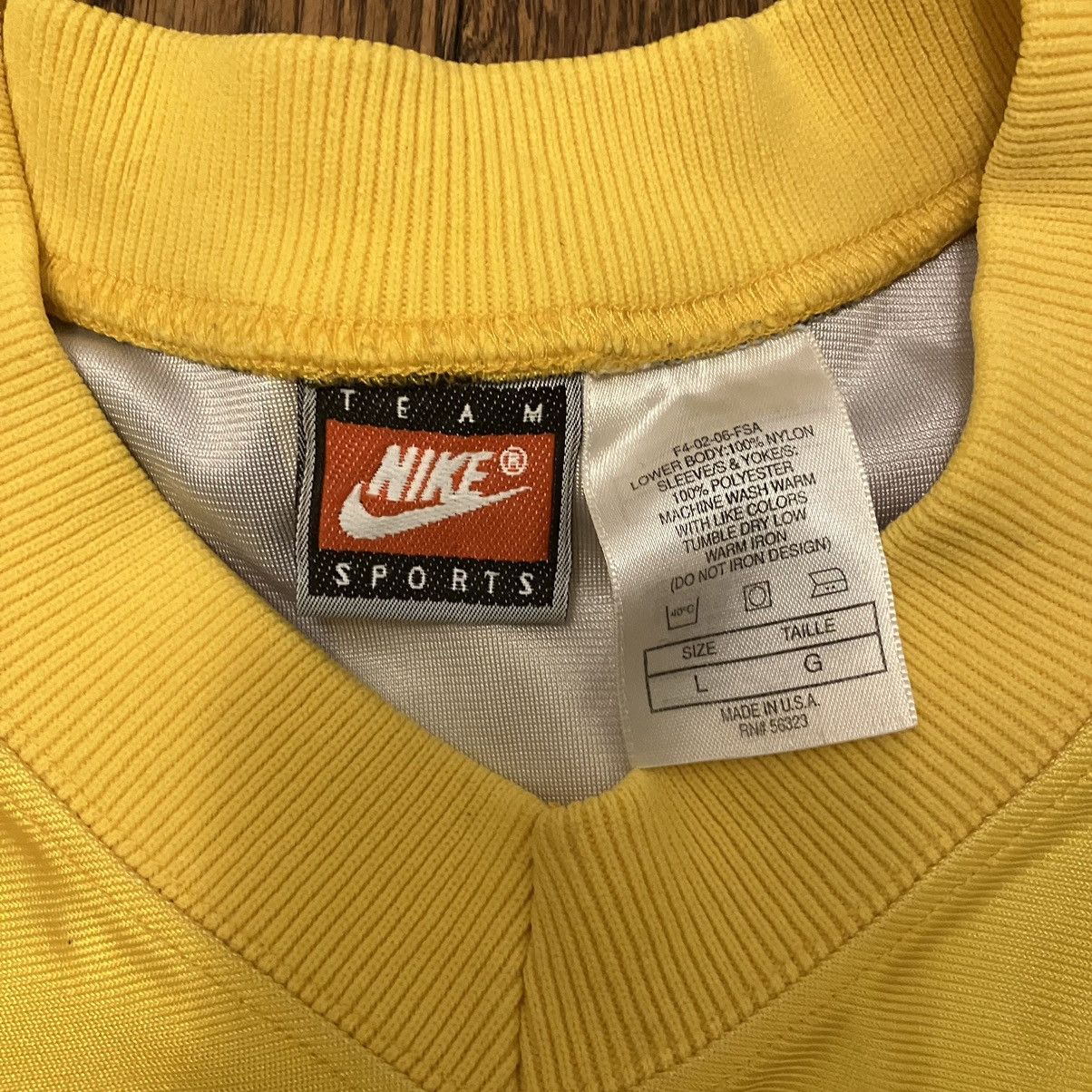 Nike RARE Vintage Michigan Wolverines #6 NCAA 90s Nike Jersey Size US L / EU 52-54 / 3 - 3 Thumbnail