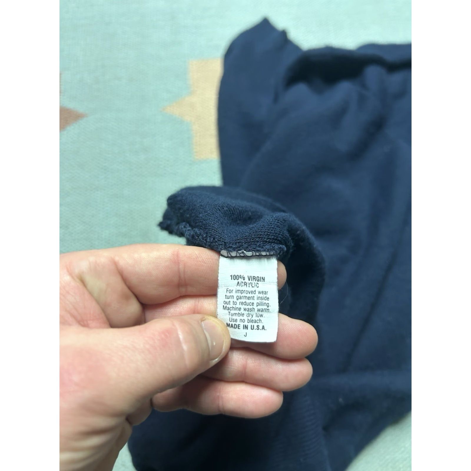 Vintage VINTAGE Mcbriar Sweater Pullover V-Neck Men’s Small Blue Navy Acrylic Lake Michigan Size US S / EU 44-46 / 1 - 7 Thumbnail