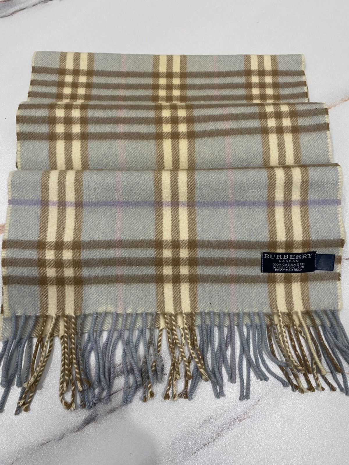 Burberry Burberrys Made In England (code:A) Size ONE SIZE - 1 Thumbnail