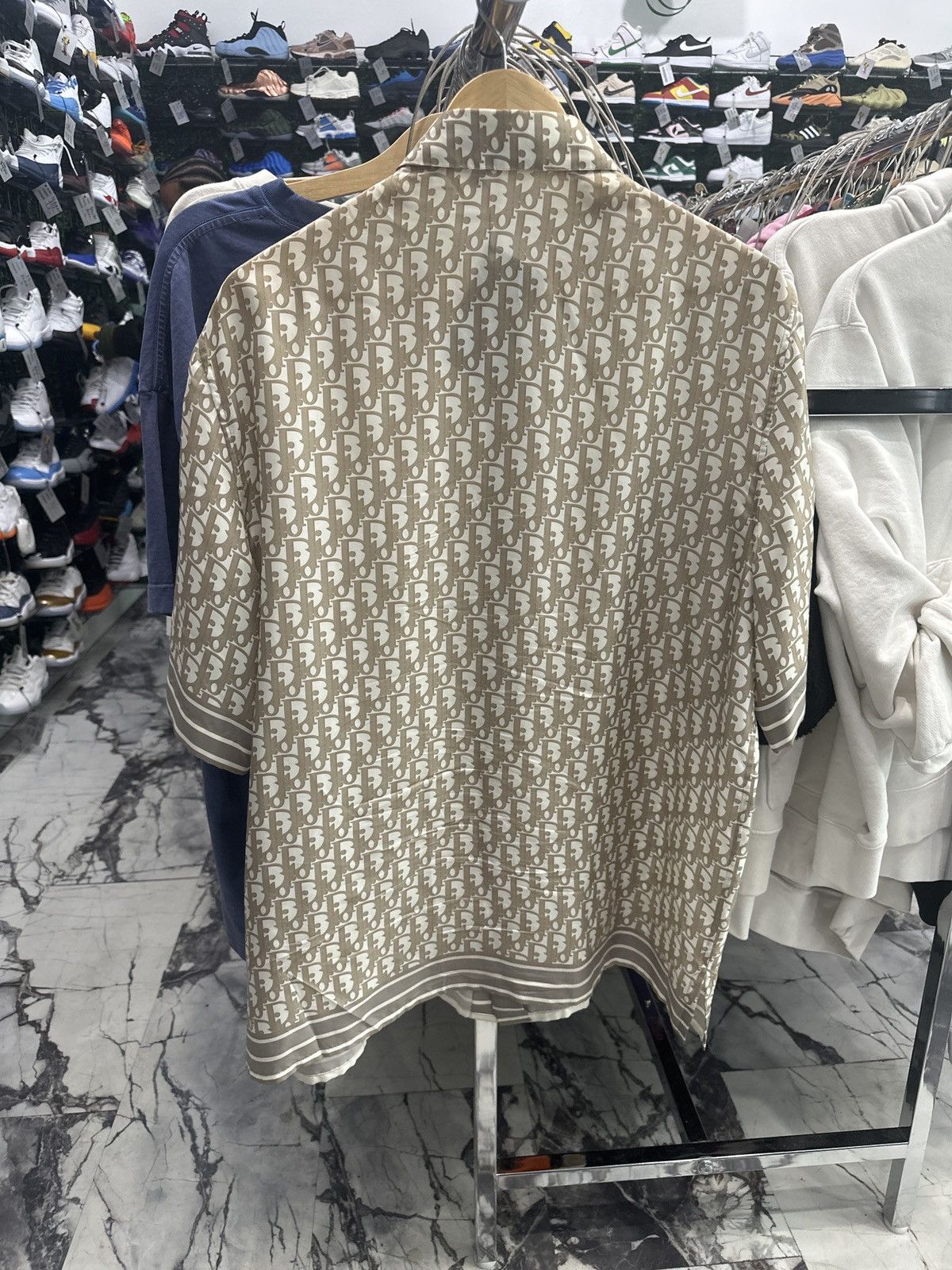 Dior Dior Homme beige monogram silk shirt Size US L / EU 52-54 / 3 - 2 Thumbnail