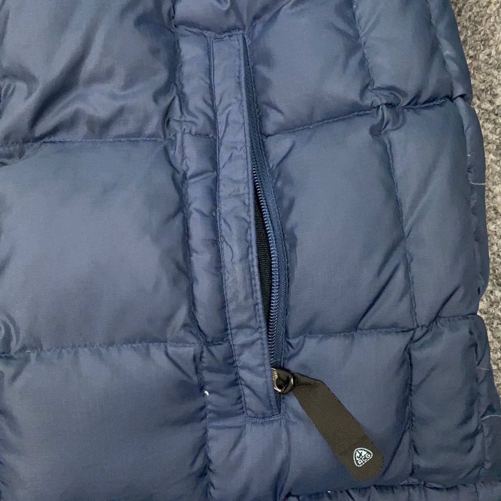 Nike VINTAGE Nike ACG Drill Puffer Jacket Mens XL Blue Down Reversible Y2K 2000s Size US XL / EU 56 / 4 - 5 Thumbnail