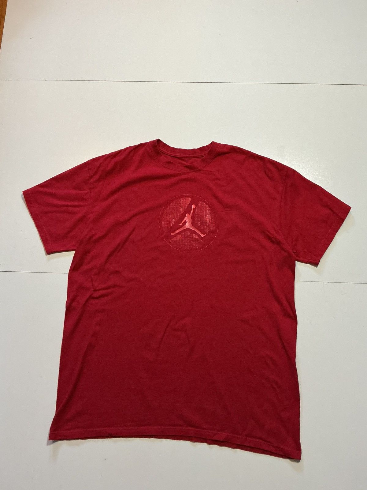 Nike Air Jordan Circle Jumpman Logo Graphic Basketball T-Shirt Size US XXL / EU 58 / 5 - 2 Thumbnail