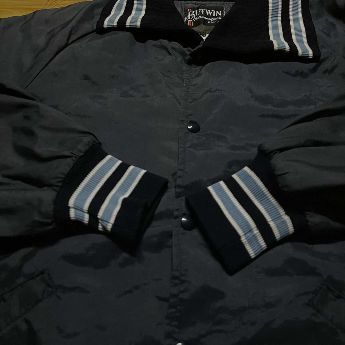 Vintage Vintage 80s BUTWIN jacket nylon Size US L / EU 52-54 / 3 - 5 Thumbnail