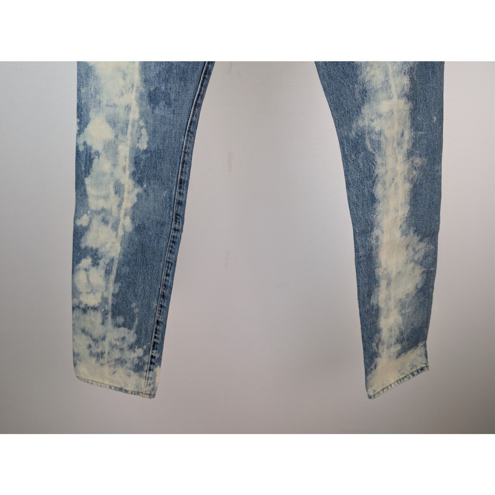 Tom Ford o1rshd1 Slim-Fit Denim Jeans in Pale Bleached Size US 30 / EU 46 - 14 Thumbnail
