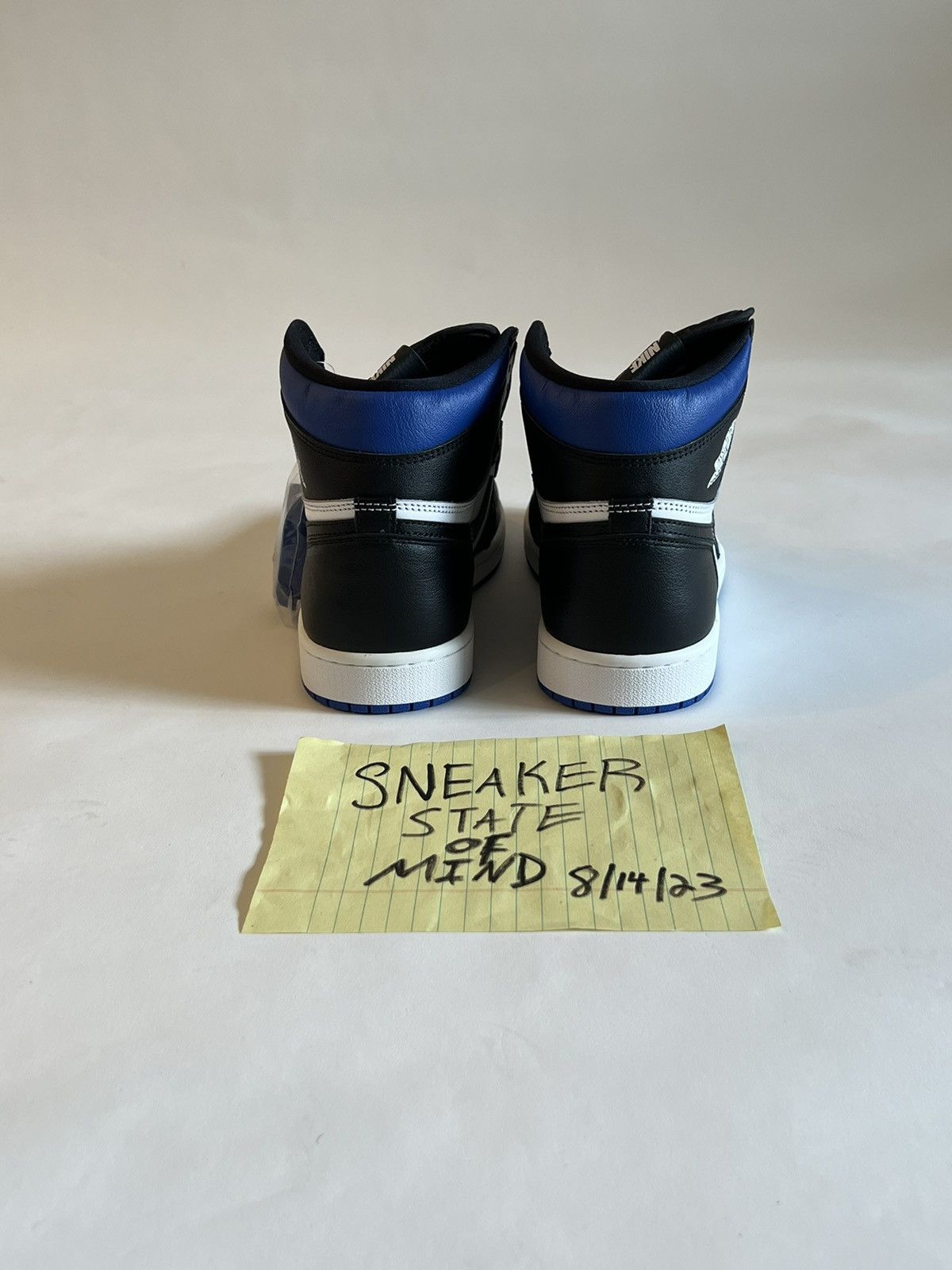 Jordan Brand × Nike BRAND NEW AIR JORDAN 1 RETRO HIGH OG “ROYAL TOE” SIZE: 11 Size US 11 / EU 44 - 5 Thumbnail