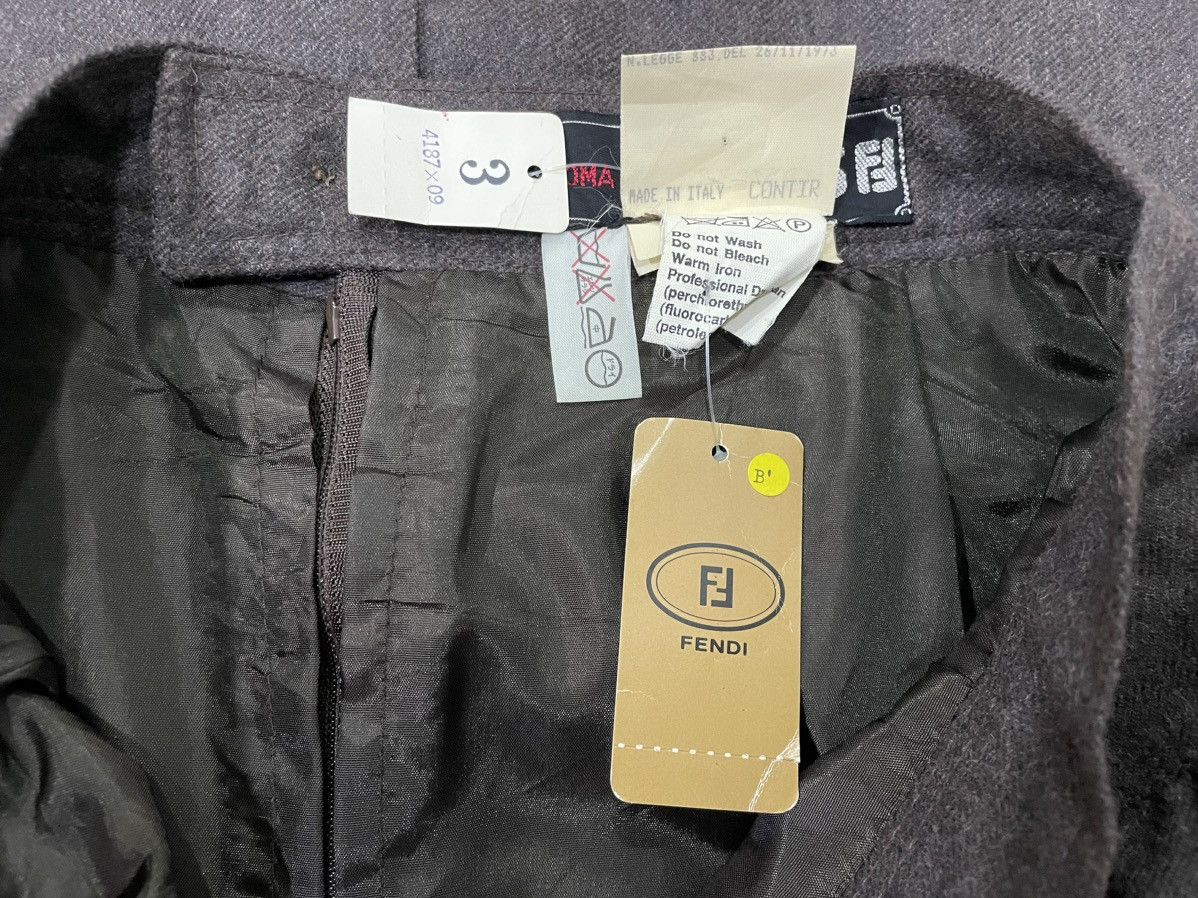 Fendi × Vintage Vintage 70s New Old Stock Fendi Midi Skirt Size S / US 4 / IT 40 - 9 Thumbnail