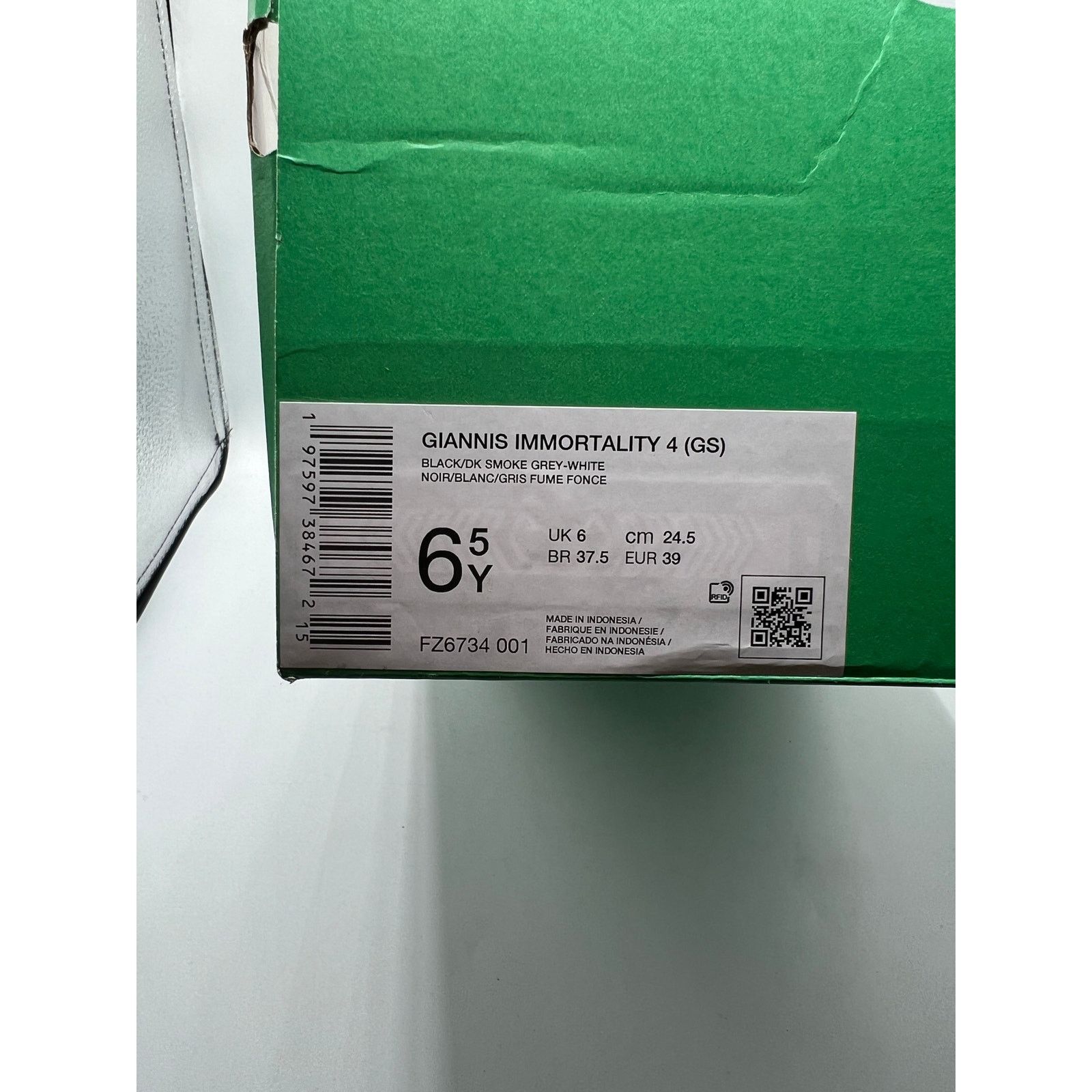 Nike Nike Giannis Immortality 4 GS “Black” size 6.5Y Size US 6.5 / EU 39-40 - 7 Thumbnail