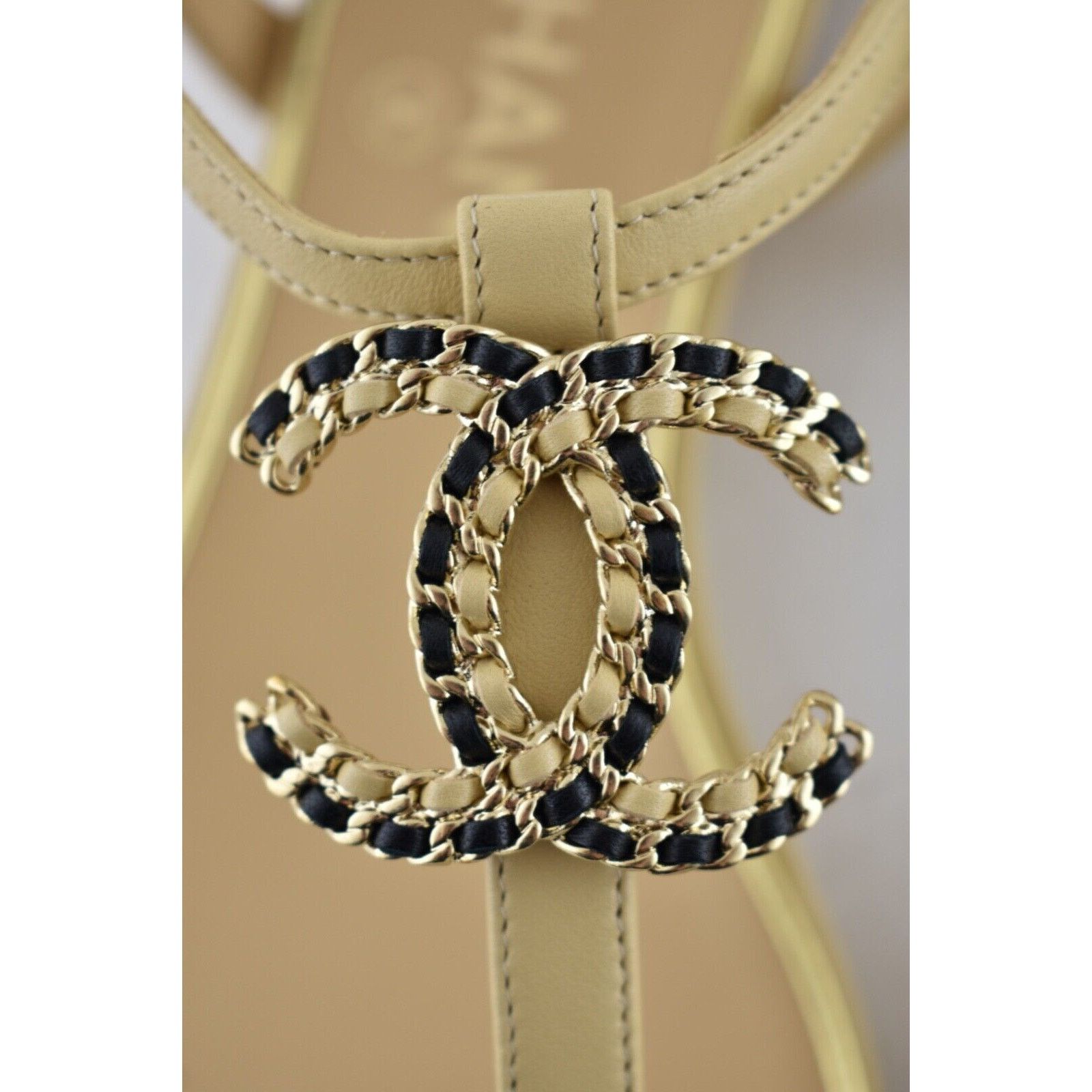 Chanel 19C Lambskin Chain CC XL Logo Ankle Strap Sandal Flat 36 Size US 6 / IT 36 - 6 Thumbnail