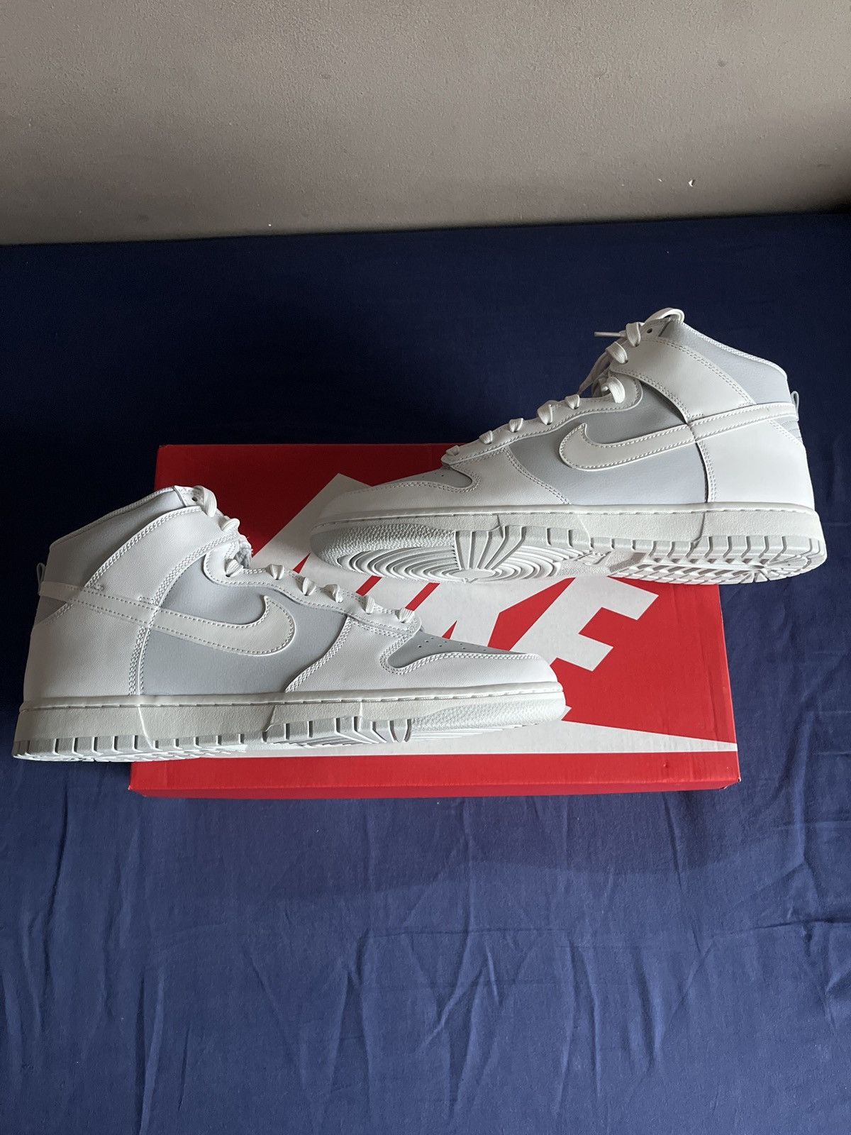 Nike Dunk high summit white Size US 14 / EU 47 - 6 Thumbnail
