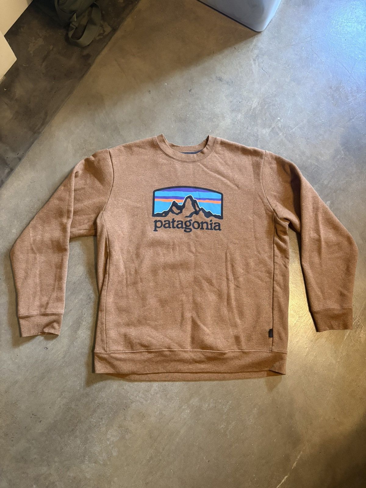 Patagonia P-6 Logo Uprisal Crew Sweatshirt — Brown (Size L)