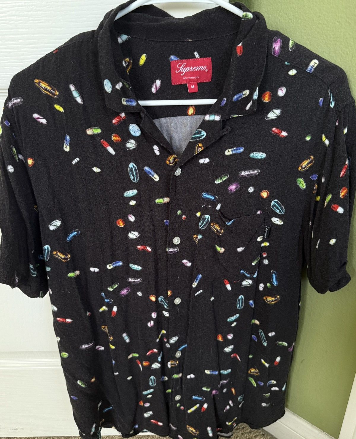 Supreme Supreme 2017 Pills Rayon Button Up Shirt Size US M / EU 48-50 / 2 - 2 Thumbnail