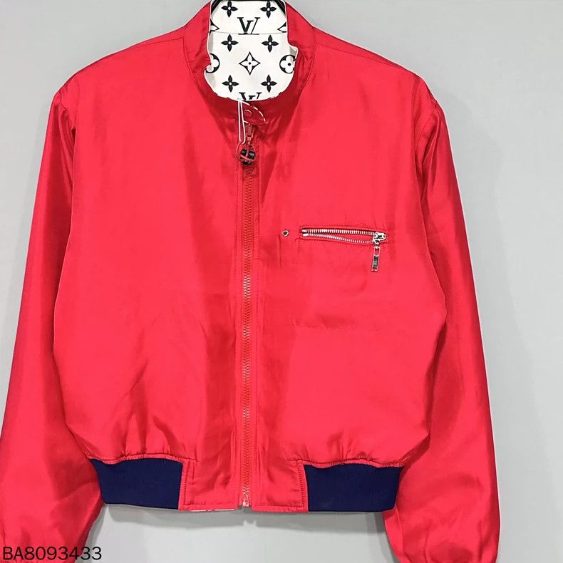 Louis Vuitton Louis Vuitton size 38 Double-sided logo jacket 2501-Nextarr Size US M / EU 48-50 / 2 - 7 Thumbnail