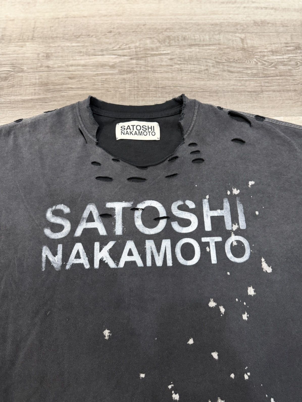 Satoshi Nakamoto Satoshi Nakamoto Destroyed Luke Tee Black Size XL Size US XL / EU 56 / 4 - 7 Thumbnail