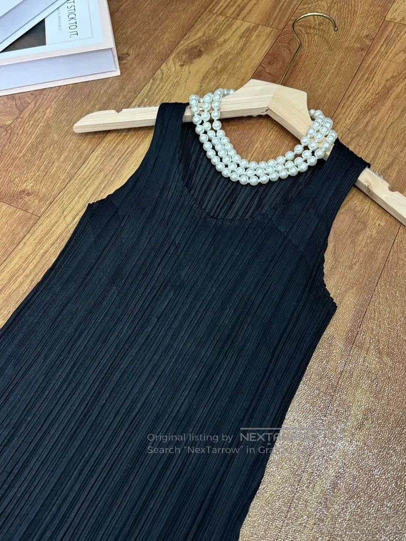 Issey Miyake Issey Miyake Black Pleated Dress Size S / US 4 / IT 40 - 6 Thumbnail