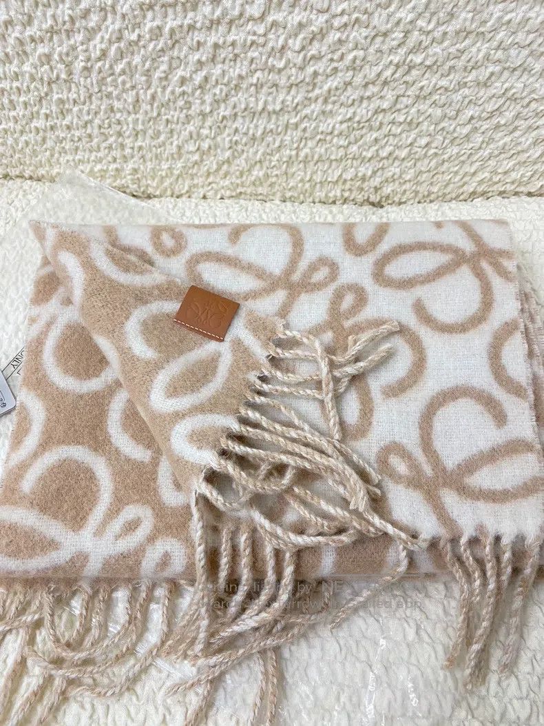 Loewe Loewe Frost resistant wool scarf Size ONE SIZE - 8 Thumbnail
