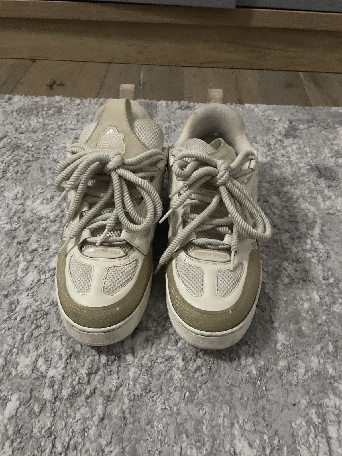Louis Vuitton LOUIS VUITTON BEIGE SKATE LEATHER SNEAKER WITH BOX Size US 11.5 / EU 44-45 - 6 Thumbnail