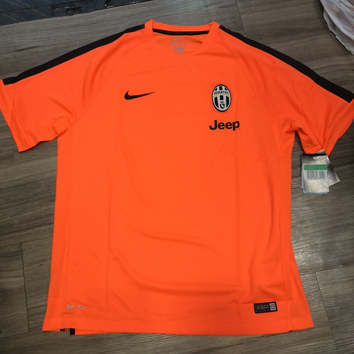 Image of Nike x Soccer Jersey Juventus 14/15 Training Jersey in Orange, Men's (Size XL)