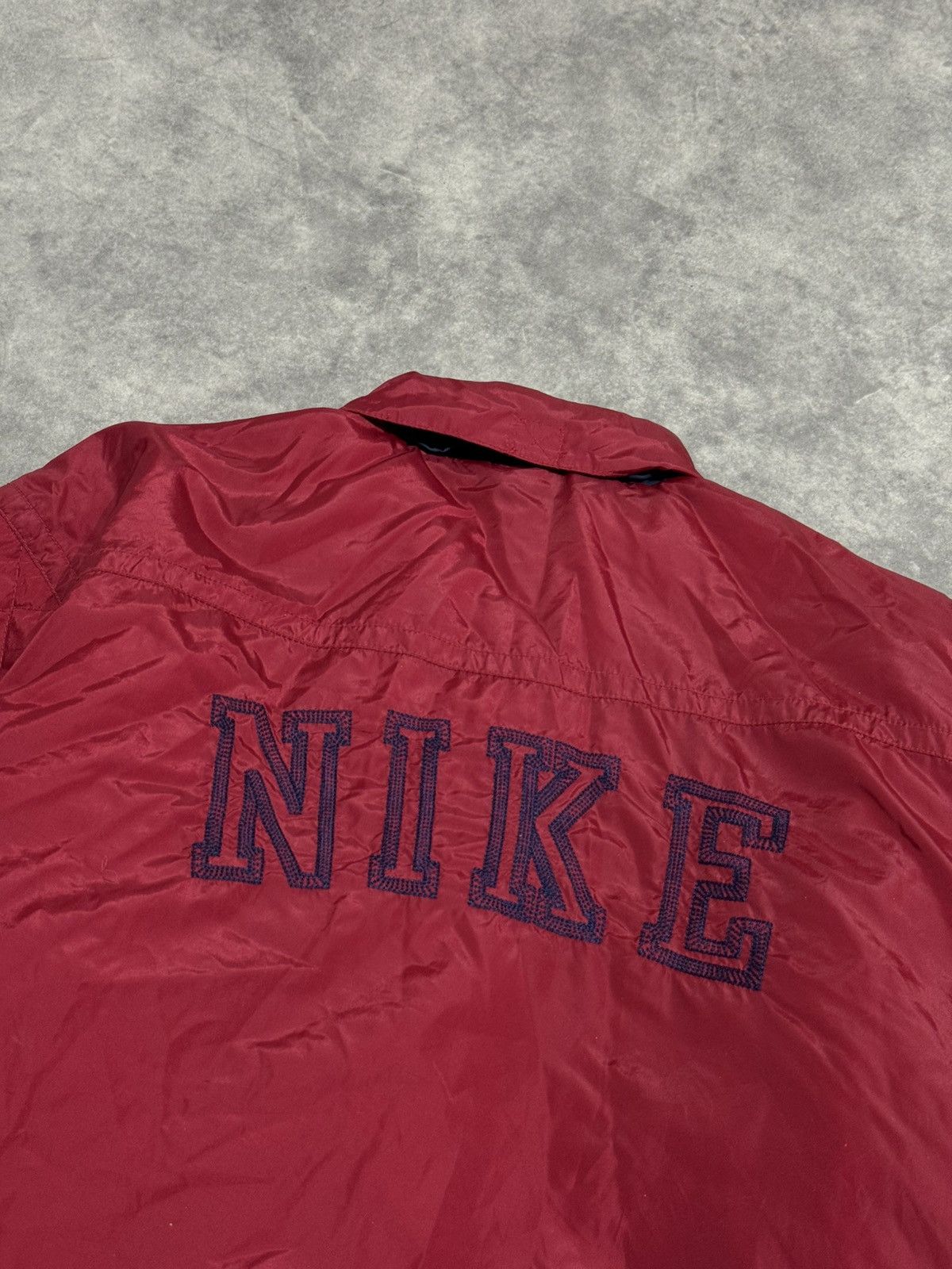 Nike Vintage 90s light puffer bomber jacket Nike big back logo Size US M / EU 48-50 / 2 - 15 Thumbnail