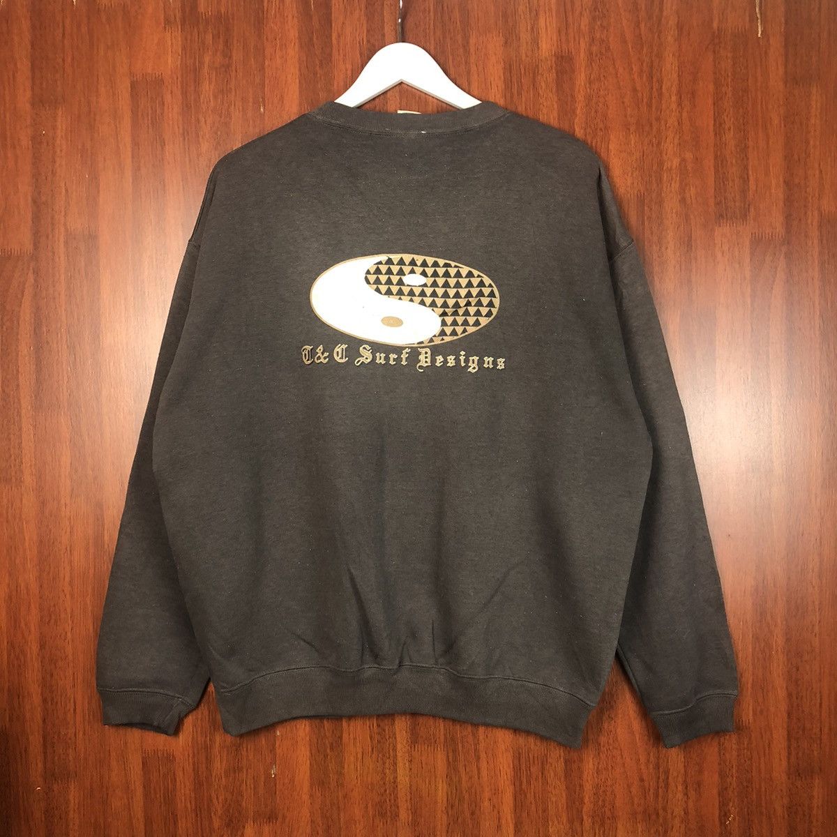Japanese Brand T&C Surf vintage Grey Sweatshirt #7504 Size US XL / EU 56 / 4 - 1 Thumbnail