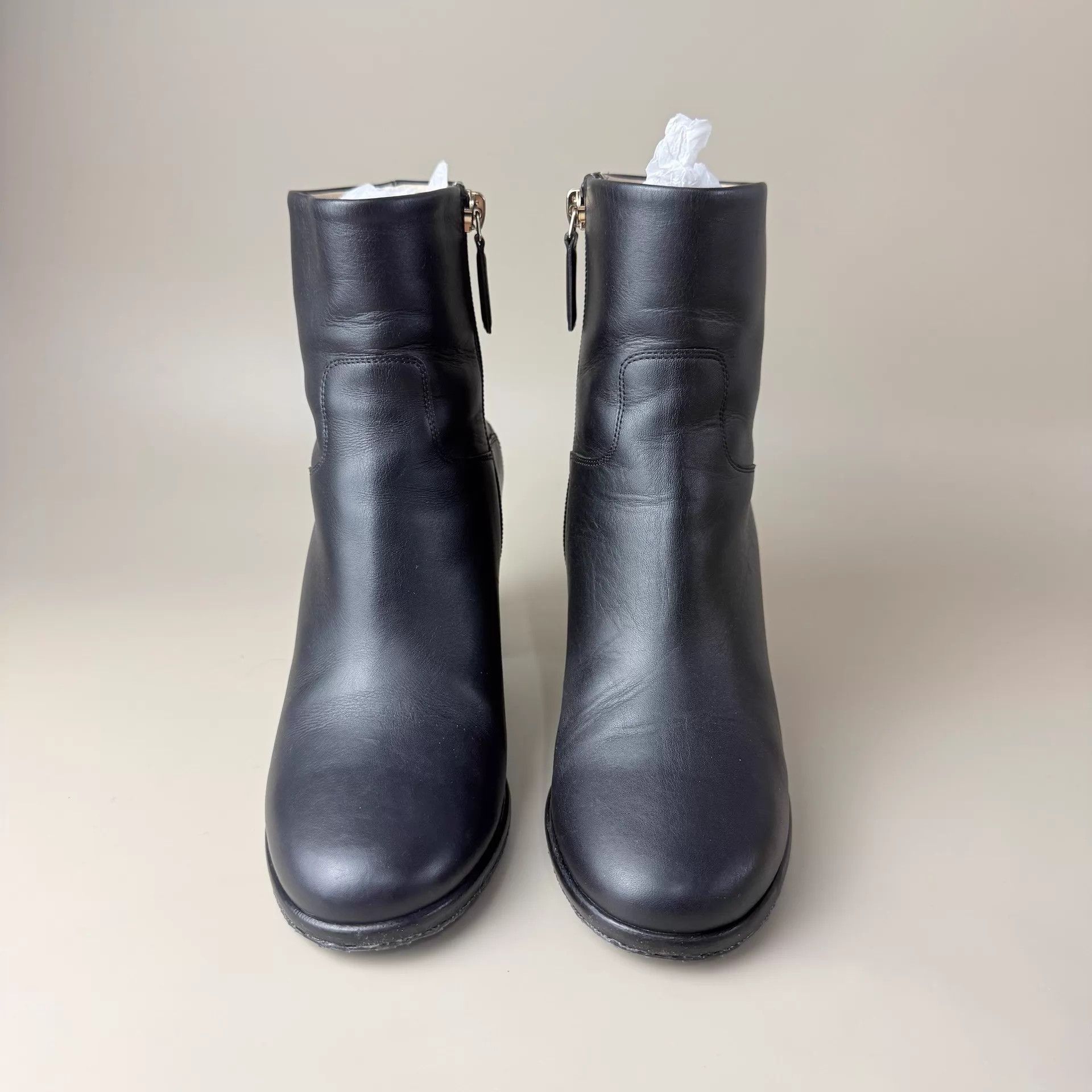 Chanel Chanel Black & Gold CC Zip Short Boots EUR 36 Size US 5.5 / IT 35.5 - 2 Thumbnail