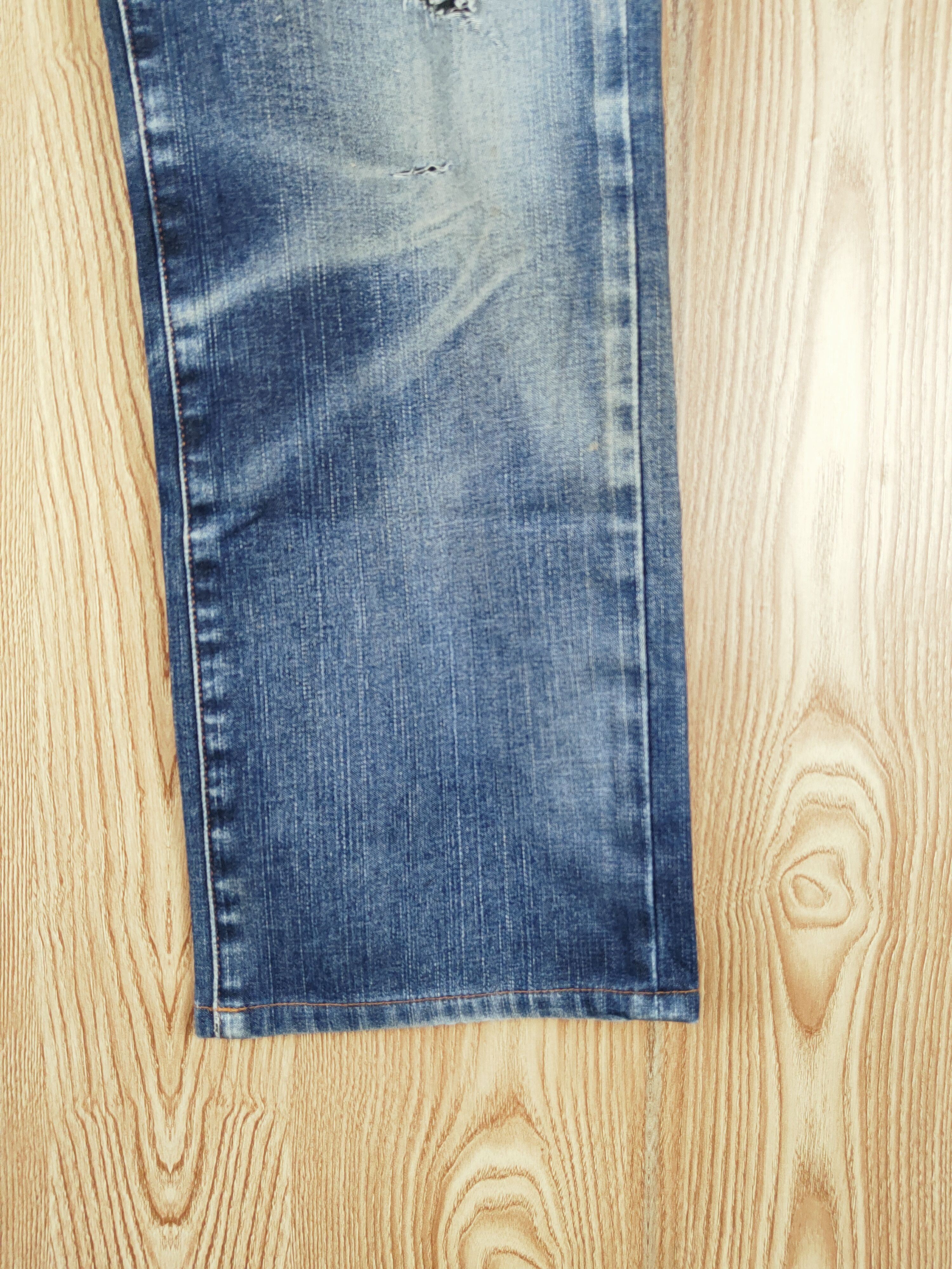 Japanese Brand Uniqlo Dark Blue Distressed Ripped Jeans #W226 Size US 32 / EU 48 - 7 Thumbnail