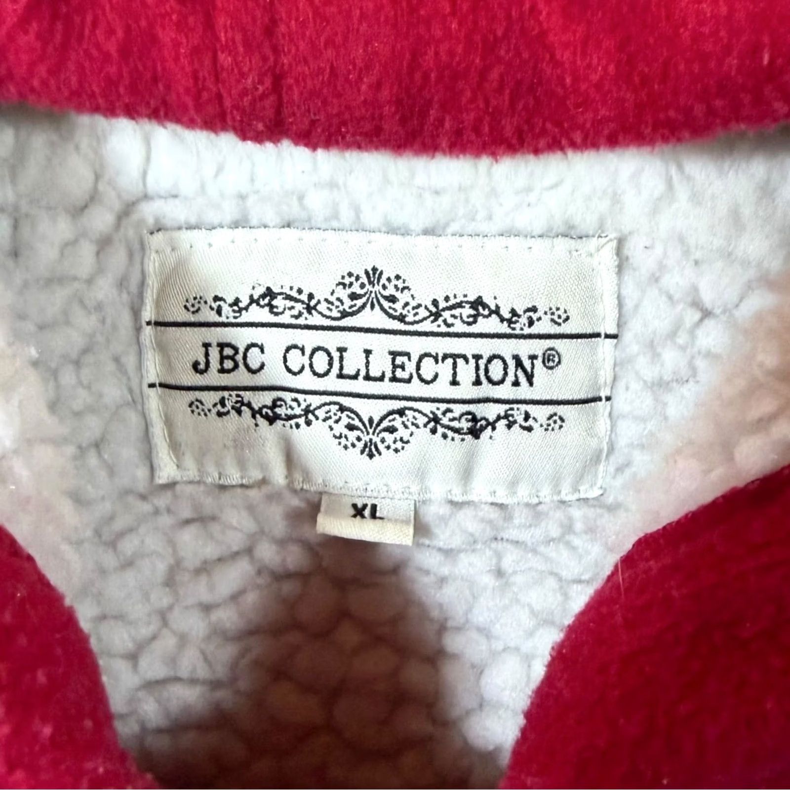 Vintage JBC Collection Wolf Animal Sherpa Lined Red Zip Fleece Hoodie XL Men Size XL Red Sherpa Lined Fleece Zip Hoodie with Pockets 00's Era Size US XL / EU 56 / 4 - 3 Thumbnail