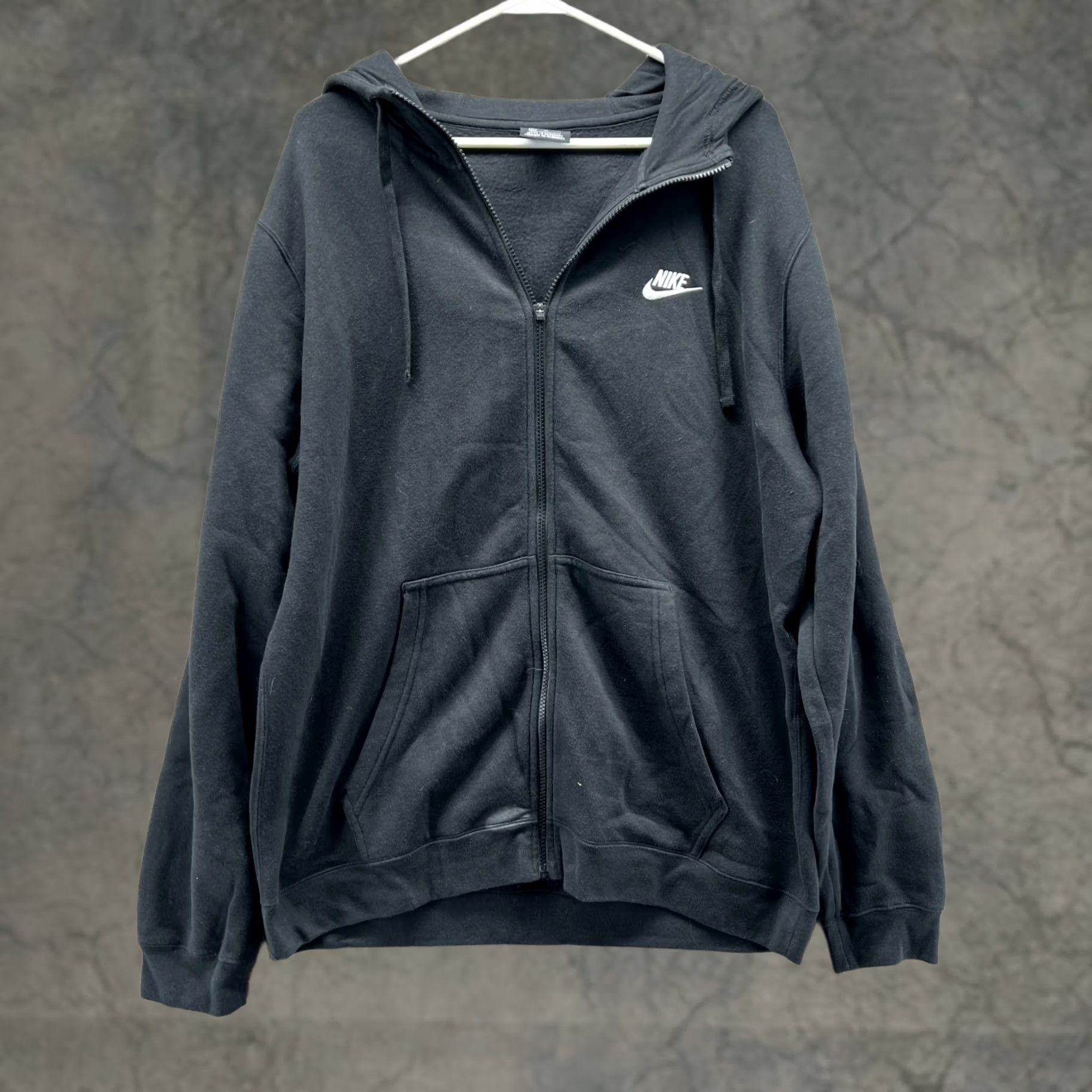 Nike VINTAGE Nike Hoodie Mens XL Black Full Zip Sweatshirt Sportwear Club Fleece Regular Zipper 90s Womens Mens Boys Girls Size US XL / EU 56 / 4 - 1 Thumbnail