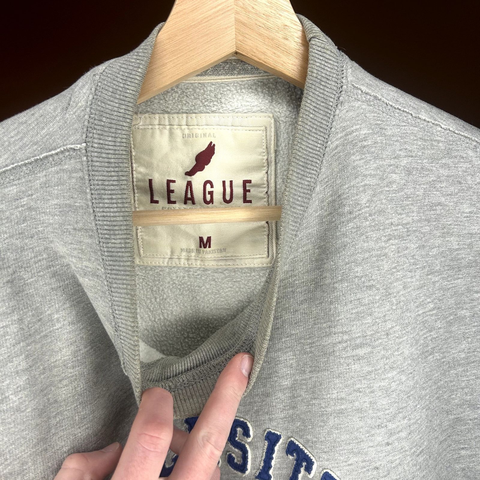Vintage Y2K American Eagle Ole Miss Sweatshirt Medium Size US M / EU 48-50 / 2 - 6 Thumbnail