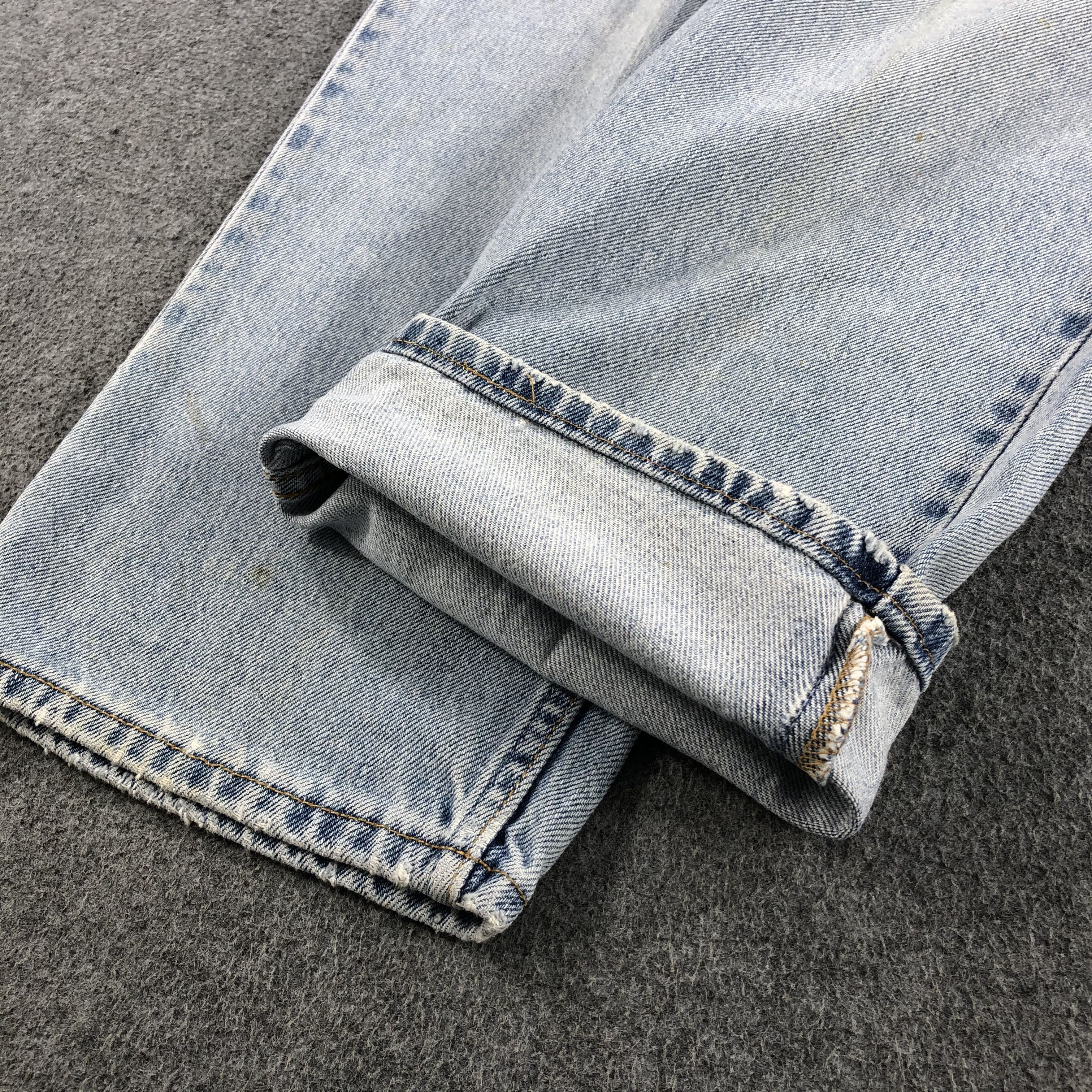 Levi's Vintage Light Wash Levis 560 Jeans-J1871 Size US 35 - 7 Thumbnail