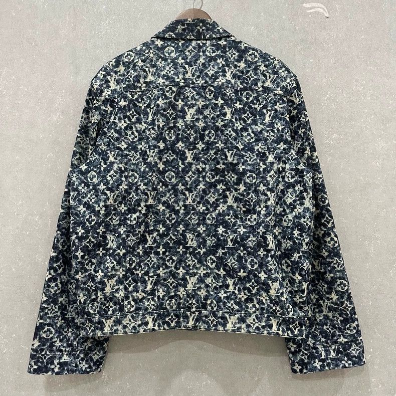 Louis Vuitton Louis Vuitton Denim jacket with presbyopic logo jacket 2505 Size US M / EU 48-50 / 2 - 2 Thumbnail