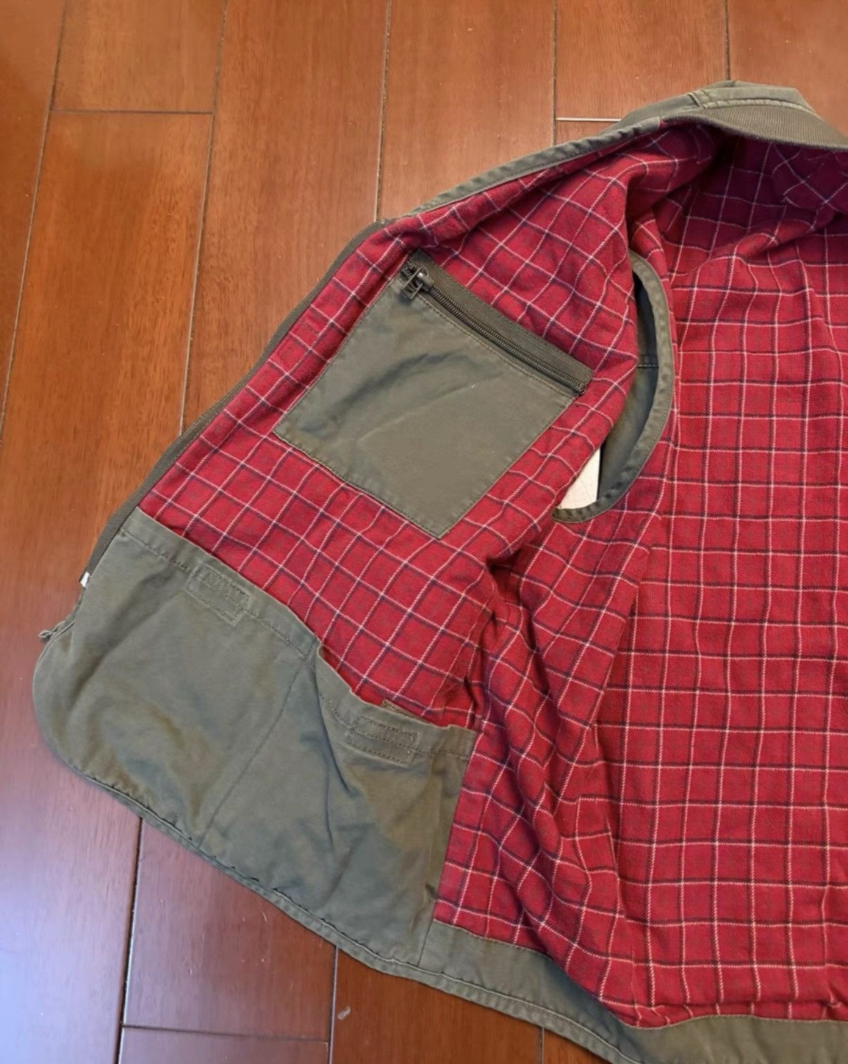 Jeep Jeep Tactical Vest K24 Size US XL / EU 56 / 4 - 5 Thumbnail