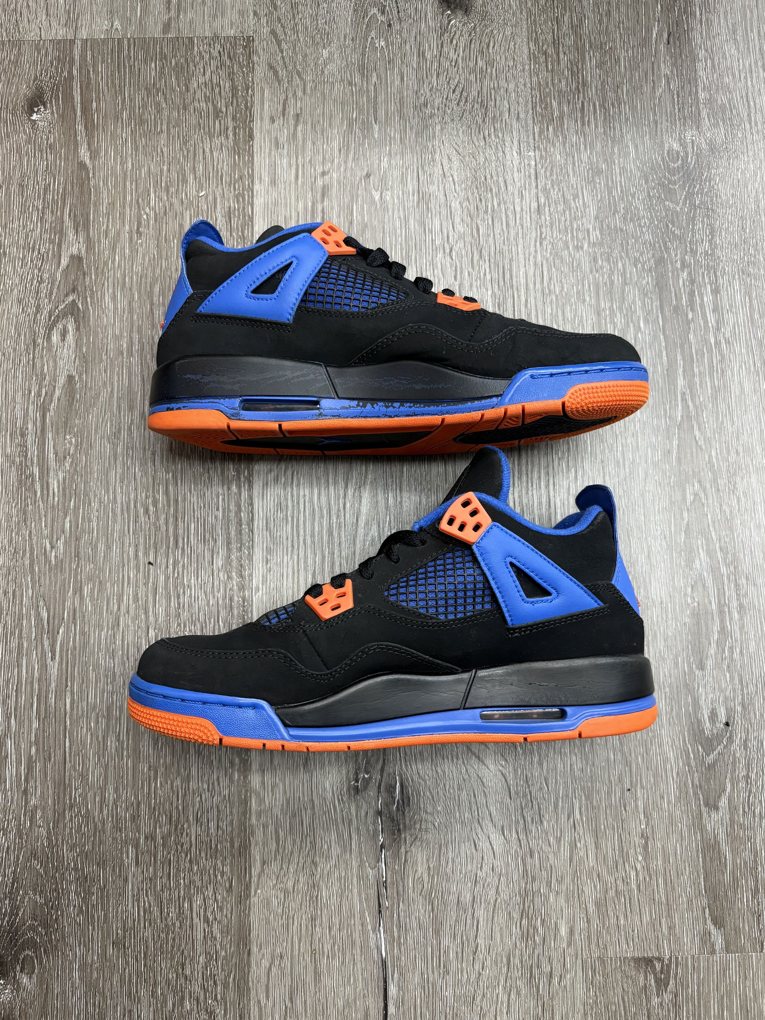 Jordan Brand Air Jordan 4 Retro "Cavs" (GS) **PRE-OWNED** REP. BOX Size US 6.5 / EU 39-40 - 2 Thumbnail