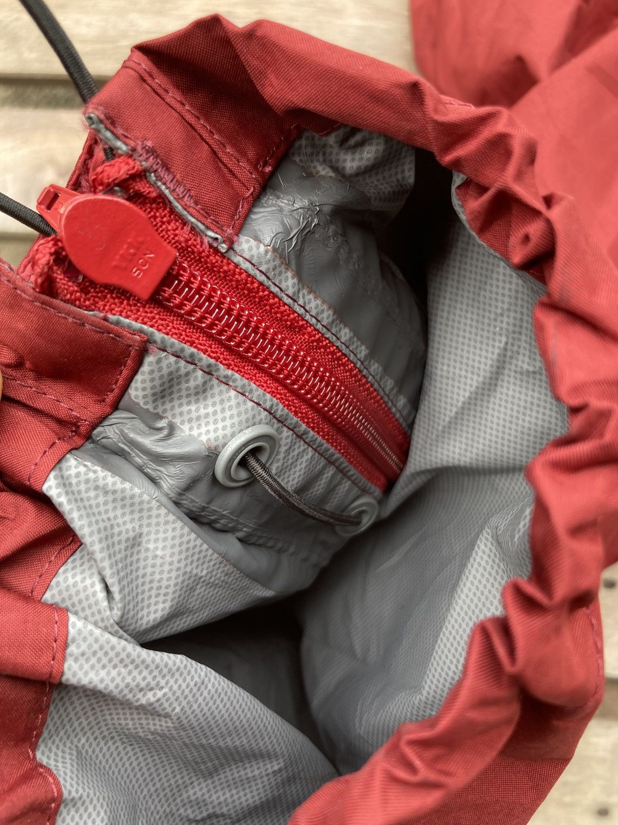 Salomon Salomon Maroon Polyester Track Insulated Thermal Pants Size US 32 / EU 48 - 12 Thumbnail