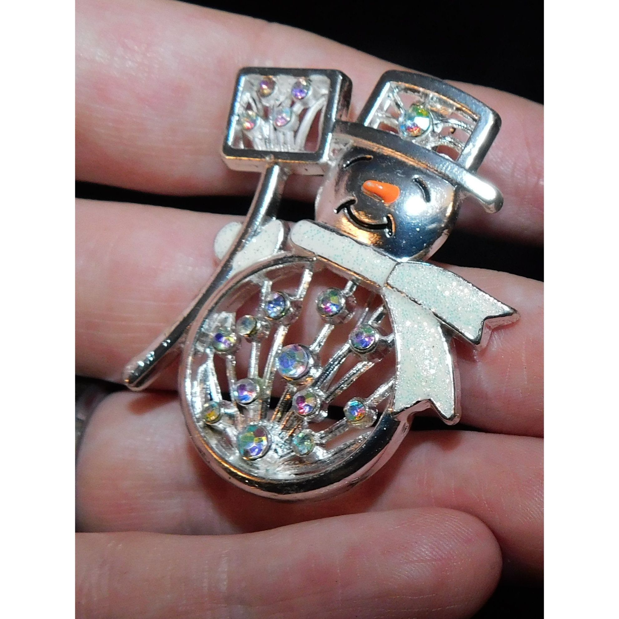 Other Vintage Snowman Brooch With Aurora Borealis Rhinestones Size ONE SIZE - 4 Thumbnail