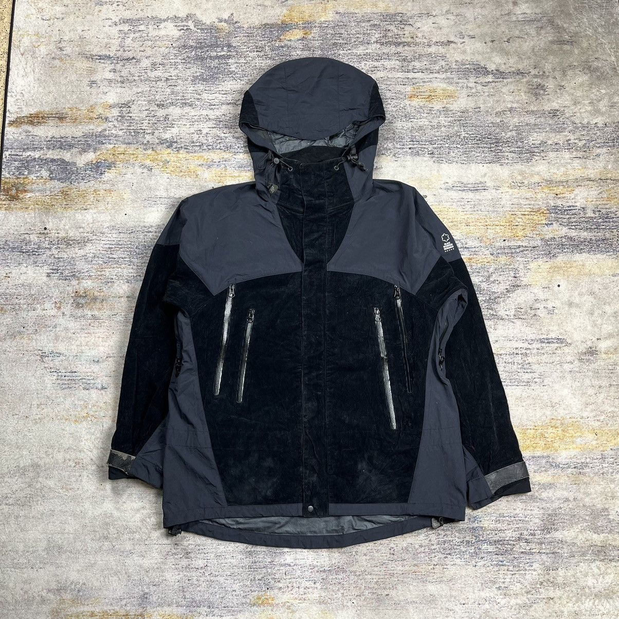 General Research Archive General Research style 1346 mountain jacket Size US L / EU 52-54 / 3 - 1 Thumbnail